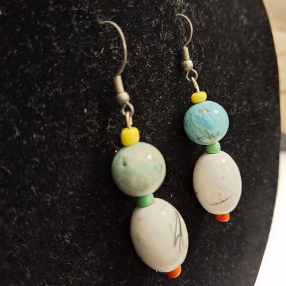 EARRINGS - Picture 2 of 3